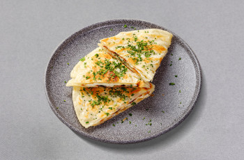 Ротти с сыром и зеленью